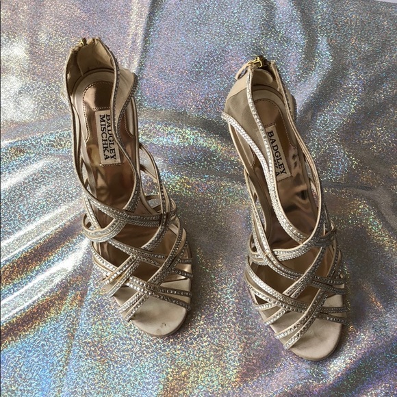 Badgley Mischka Shoes - Badgley Miscka, Cream heels